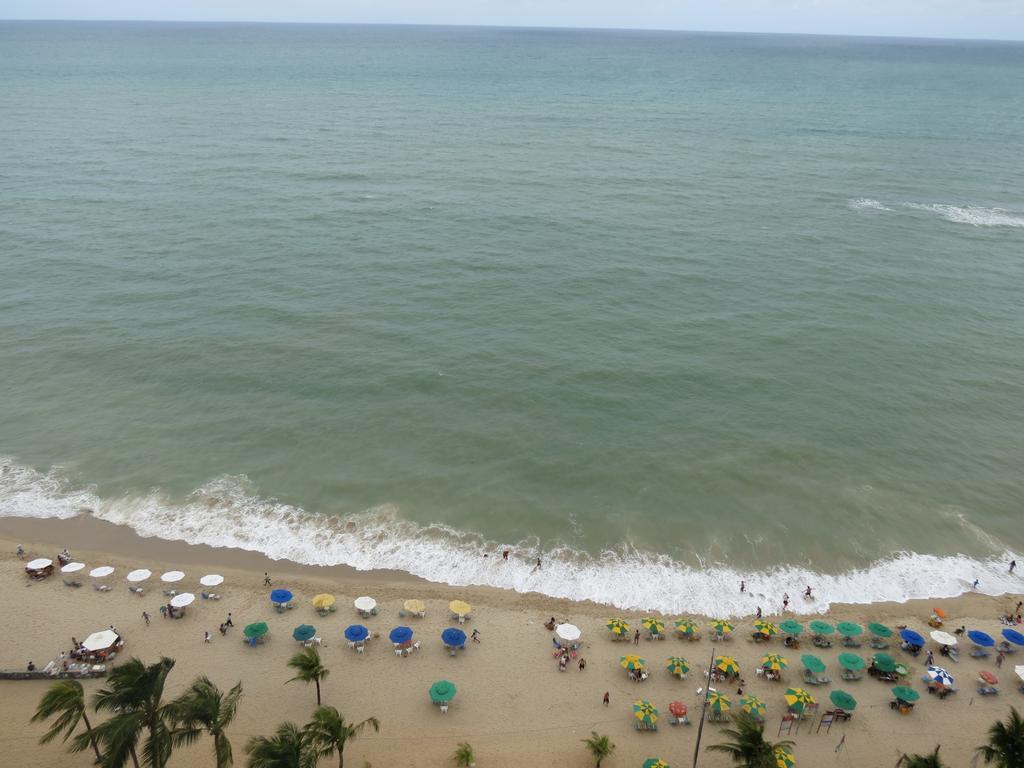 Caesar Tower Residence Beach Ресифи Экстерьер фото