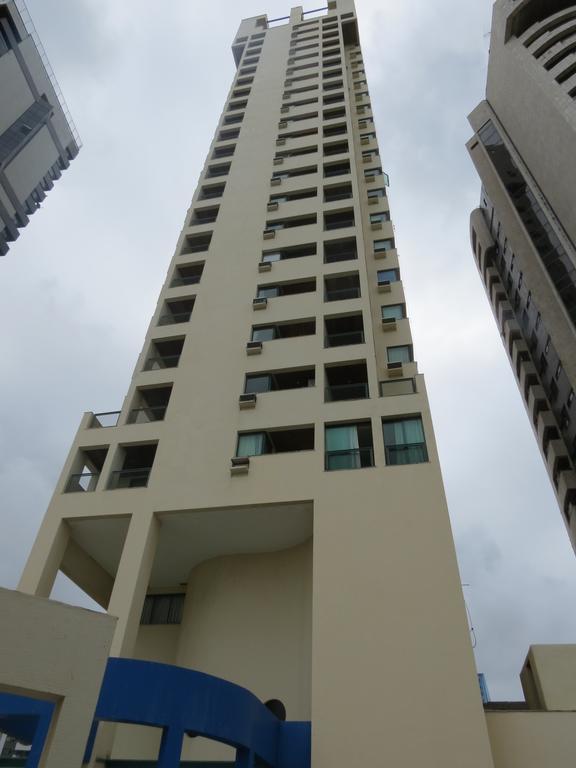 Caesar Tower Residence Beach Ресифи Экстерьер фото